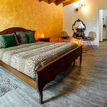 Agriturismo Le Fontanelle Da Valente 몬티키아리 객실 사진