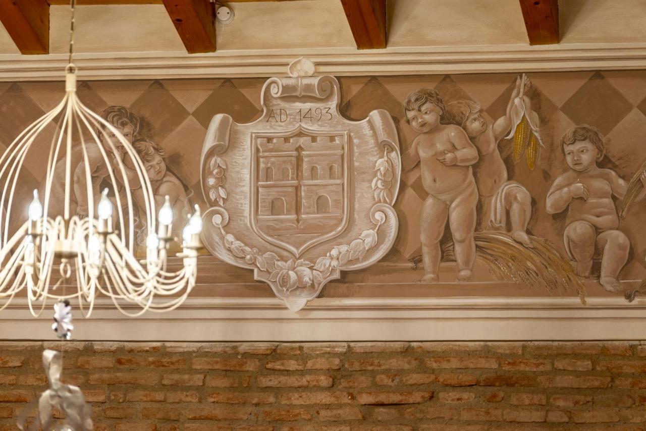 Agriturismo Le Fontanelle Da Valente 몬티키아리 외부 사진