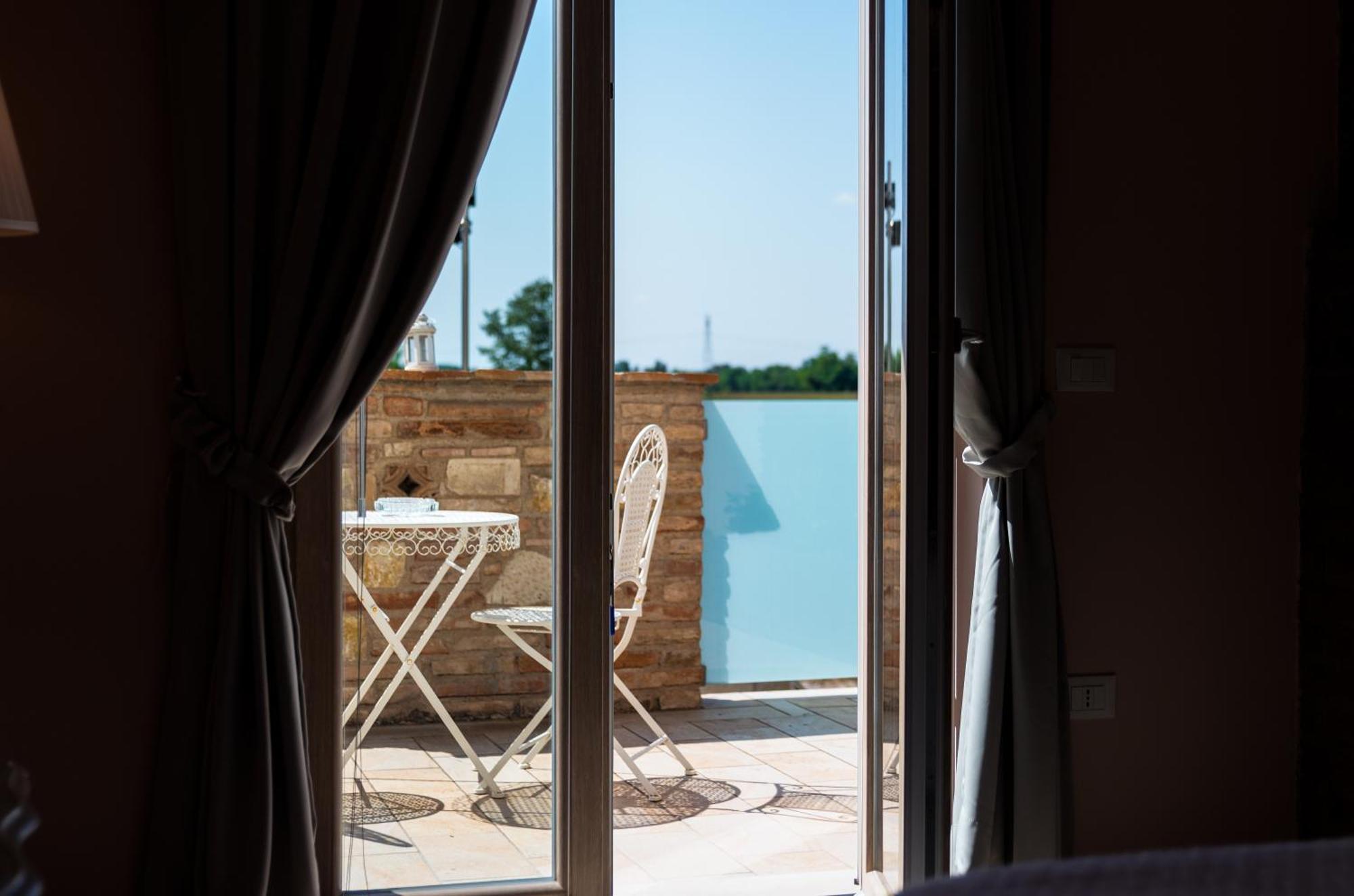 Agriturismo Le Fontanelle Da Valente 몬티키아리 객실 사진