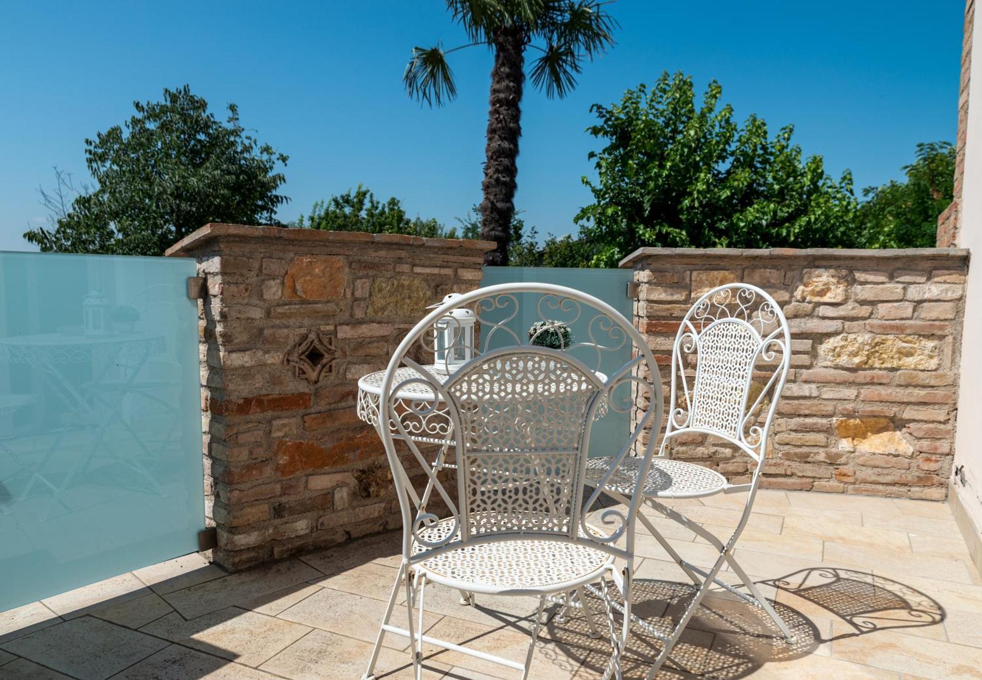 Agriturismo Le Fontanelle Da Valente 몬티키아리 객실 사진